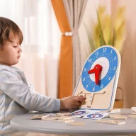 Viga fa óra oktatójáték