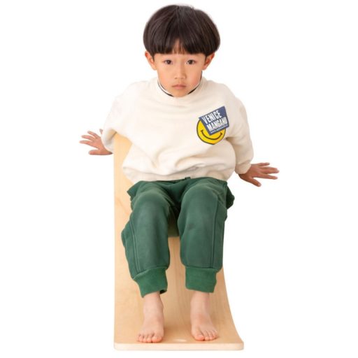 Viga egyensúlyozótábla feladatlapokkal