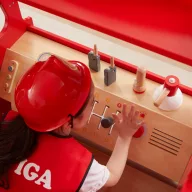   Viga fa montessori tűzoltóautó – interaktív játszótér és fejlesztőjáték 