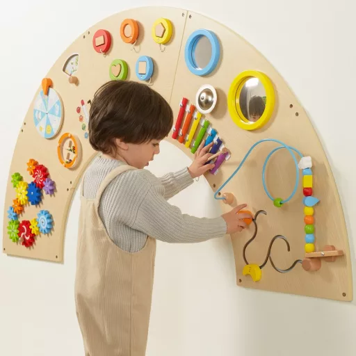 VIGA érzékszervi, íves montessori falitábla – interaktív fejlesztő játék