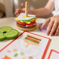 JátékWoopie montesszori hamburger feladatkártyákkal