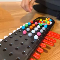 Woopie kódtörő logikai társasjáték
