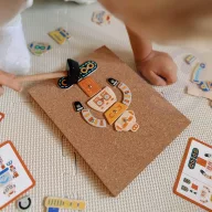   Viga montessori 45 db-os szegecselős játék parafa táblával 