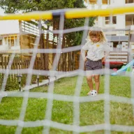   2 az 1-ben gyerek sportkészlet – kosárlabda és focikapu szett labdával
