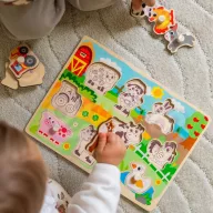 JátékTooky Toy farmos fogantyús puzzle