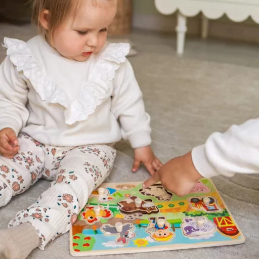 JátékTooky Toy farmos fogantyús puzzle