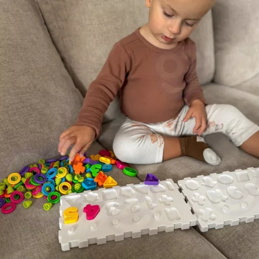 Woopie montessori formakereső - betűk és számok