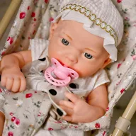Woopie Royal élethű játékbaba - 38 cm