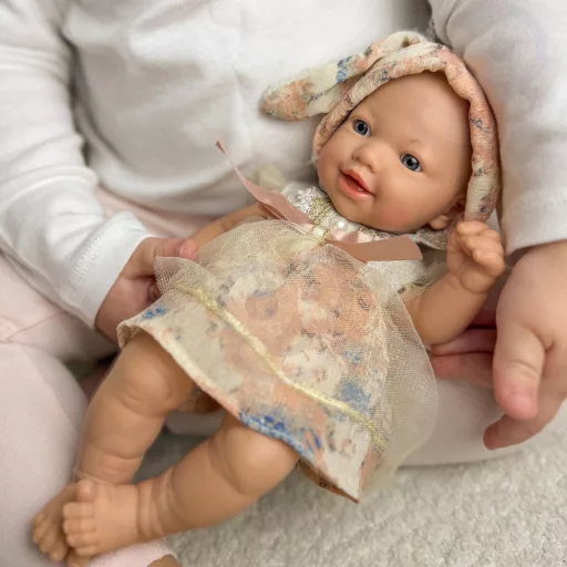 Woopie Royal vintage játékbaba 24 cm