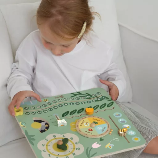 Calssic World fa oktató naptár és óra – interaktív mágneses tábla angol nyelvi alapokkal