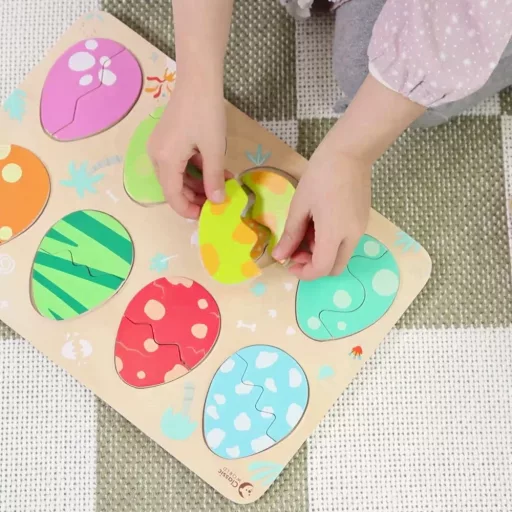 Classic World dinoszaurusztojás puzzle – háromrétegű fejlesztő játék kisgyermekeknek