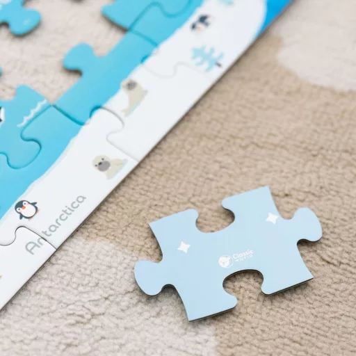 Classic World fa világtérkép puzzle – 48 darabos fejlesztő játék 