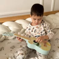 Classic World fa ukulele - hangszer gyerekeknek