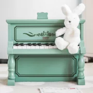 Classic World vintage Piano