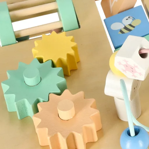 Lantoska montessori manipulációs asztal