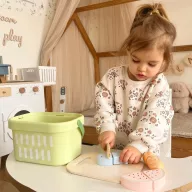JátékTooky Toy fa szeletelhető ételek– 31 db-os készlet 