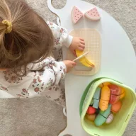 JátékTooky Toy fa szeletelhető ételek– 31 db-os készlet 