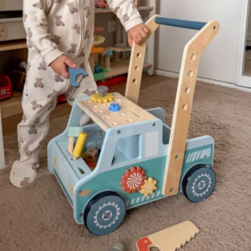 Tooky Toy barkácskészlet tologatós autóban