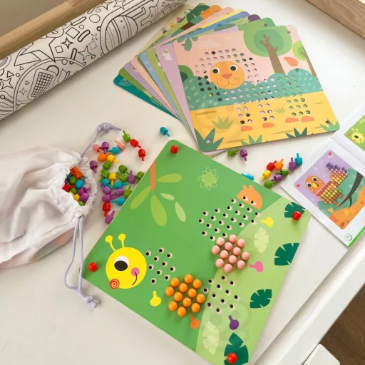 Tooky Toy tűzős puzzle készlet
