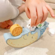 Tooky Toy montessori, űrhajós egyensúlyozó játék