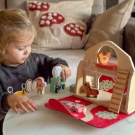 Tooky Toy fa farmjáték összecsukható böröndben